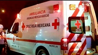 Un hombre perdió la vida en volcadura en la carretera Peribán-Los Reyes en Michoacán